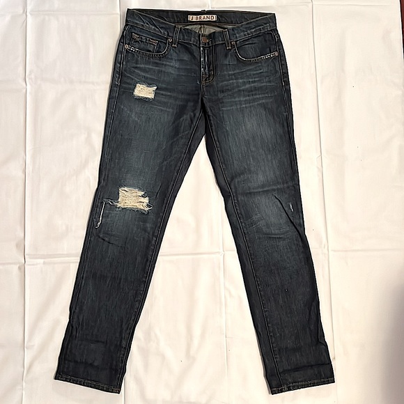 J BRAND Aidan Distressed Low Rise Boyfriend Fit Jeans (Ringer) // Size 24 - Picture 2 of 15